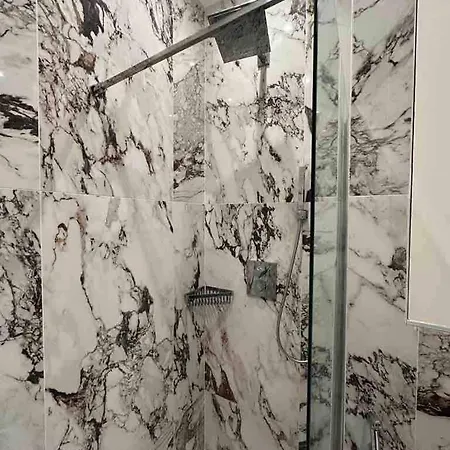 Le Victor Hugo Apartmán Paříž