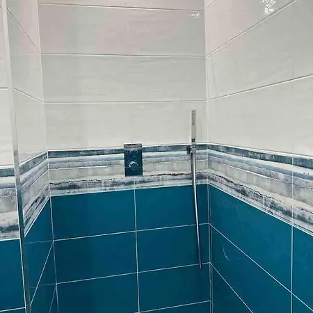 Le Victor Hugo * Paris