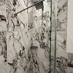 Le Victor Hugo Apartment Paris